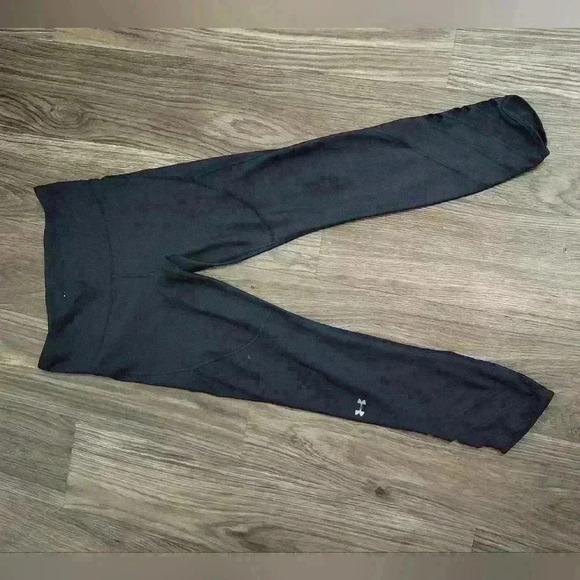 Women's Small UA leggings - Picture 1 of 6